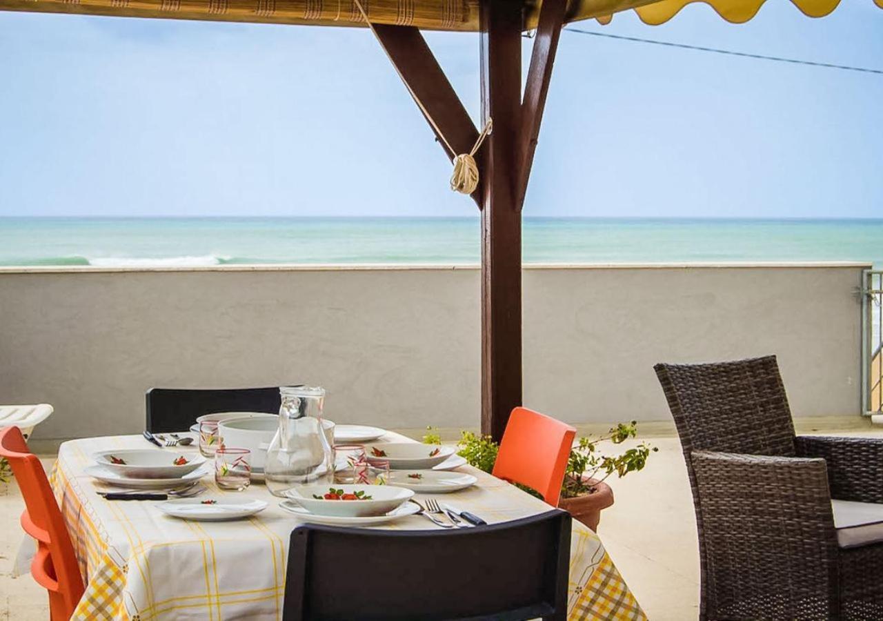 Arisa -Terrazza Privata 60 Mq Sulla Spiaggia Donnalucata  Exterior photo
